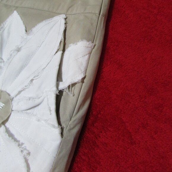 Boden Applique Floral Skirt - Cotton Tan / White - Picture 2 of 8